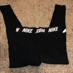 NIKE LEGGINGS